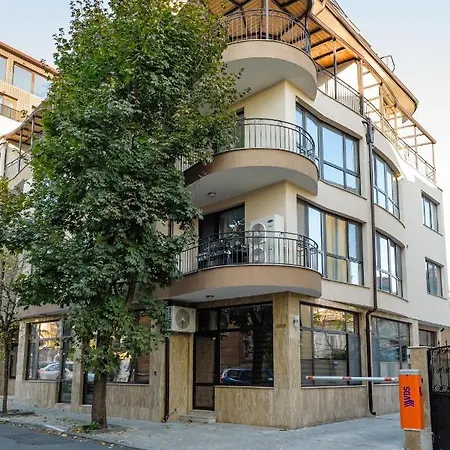 Casa Arta * 布尔加斯